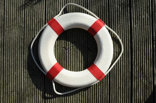 A white and red life preserver